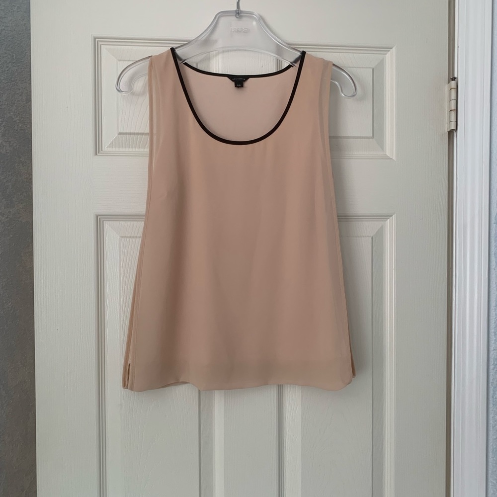 Ann Taylor top like new worn it once